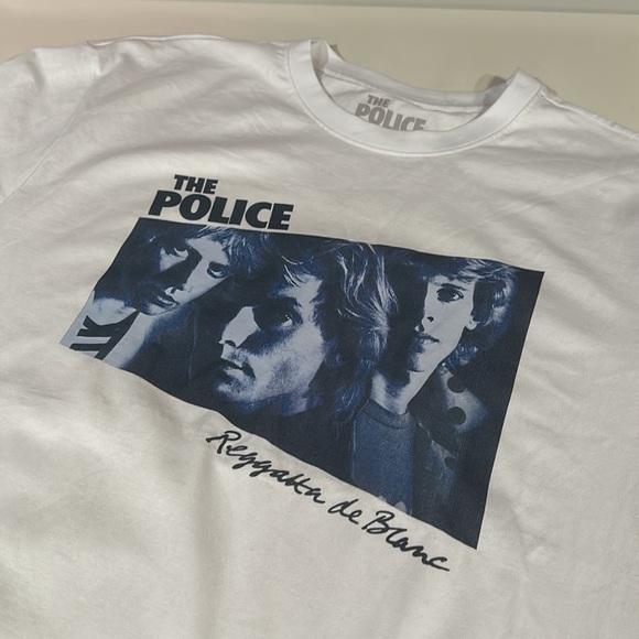 NWOT The Police Reggatta De Blanc Graphic T-Shirt - Picture 3 of 9